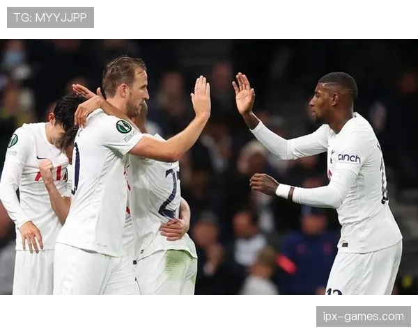 巴拉伊多斯主场再创纪录，球迷齐聚助威气势如虹