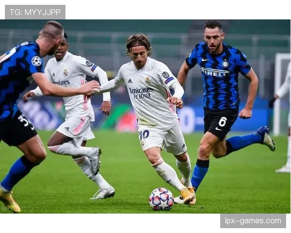 兰斯状态回暖上演精彩对决,球迷热议未来可期 兰斯状态回暖上演精彩对决,球迷热议未来可期