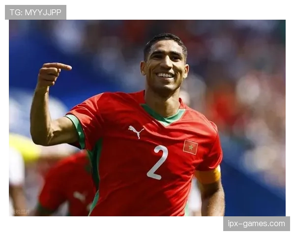 阿什拉夫状态火热荣膺意甲赛季最佳球员,引发广泛关注 阿什拉夫状态火热荣膺意甲赛季最佳球员,引发广泛关注