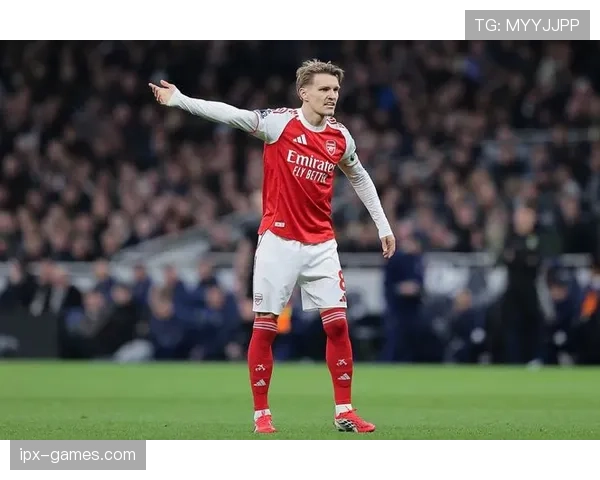 厄德高：从神童到顶级中场的历史定位分析