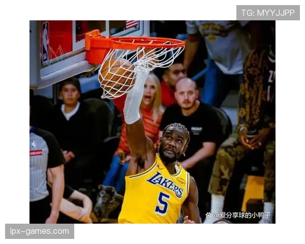 艾顿挡拆制造错位助费城内线效率明显提升